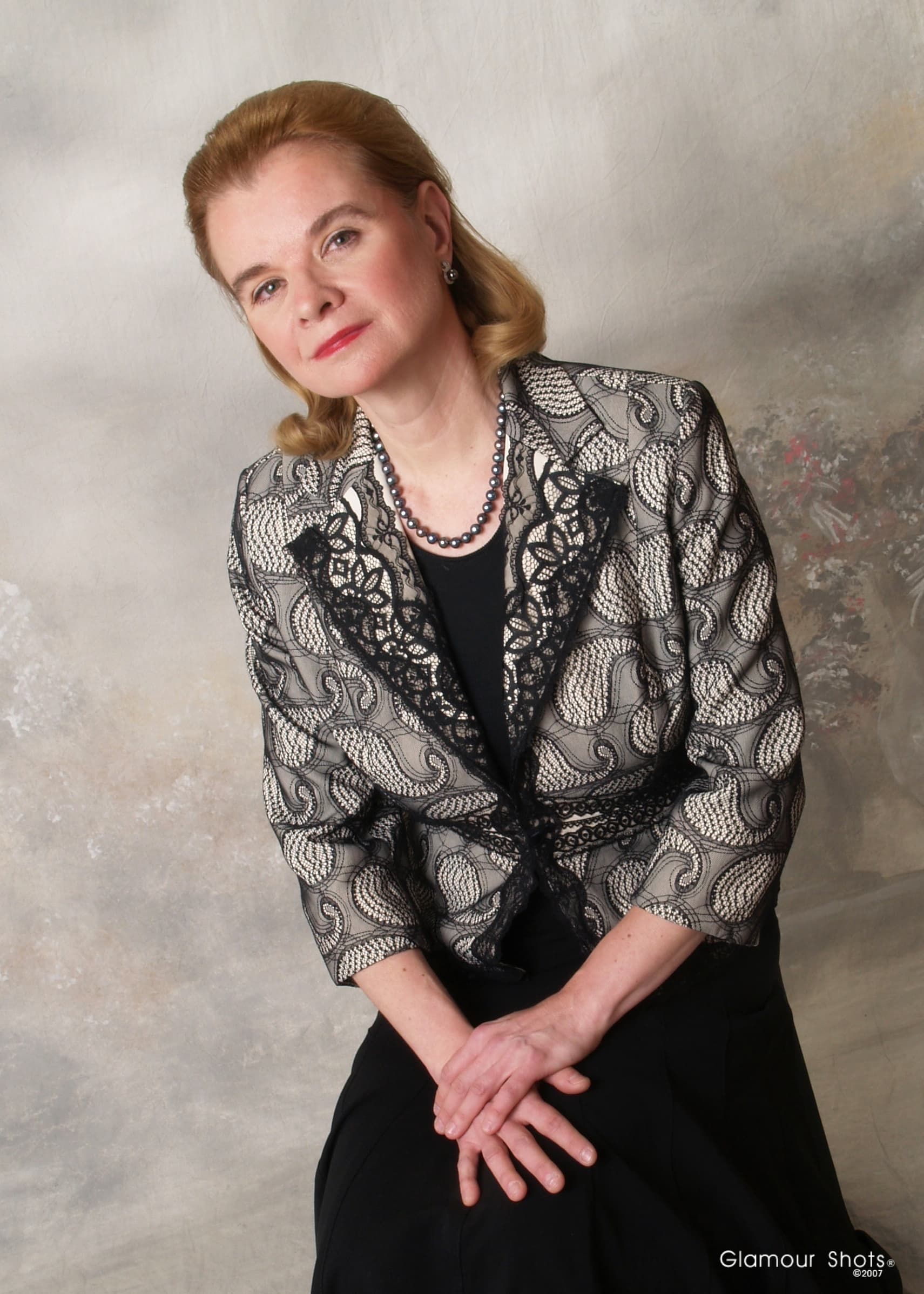 Lydia Artymiw 3