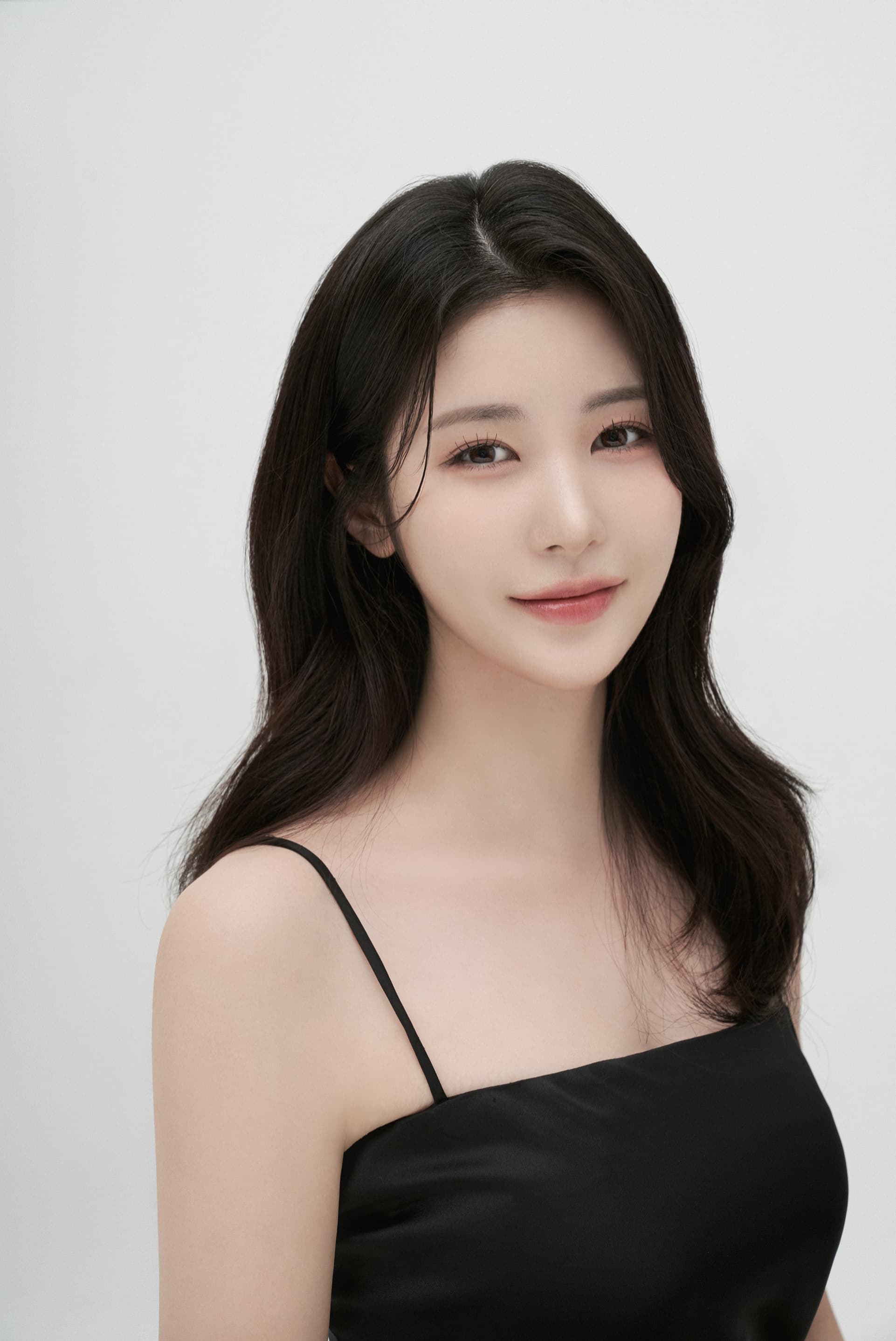 Shin Jaeeun photo 1
