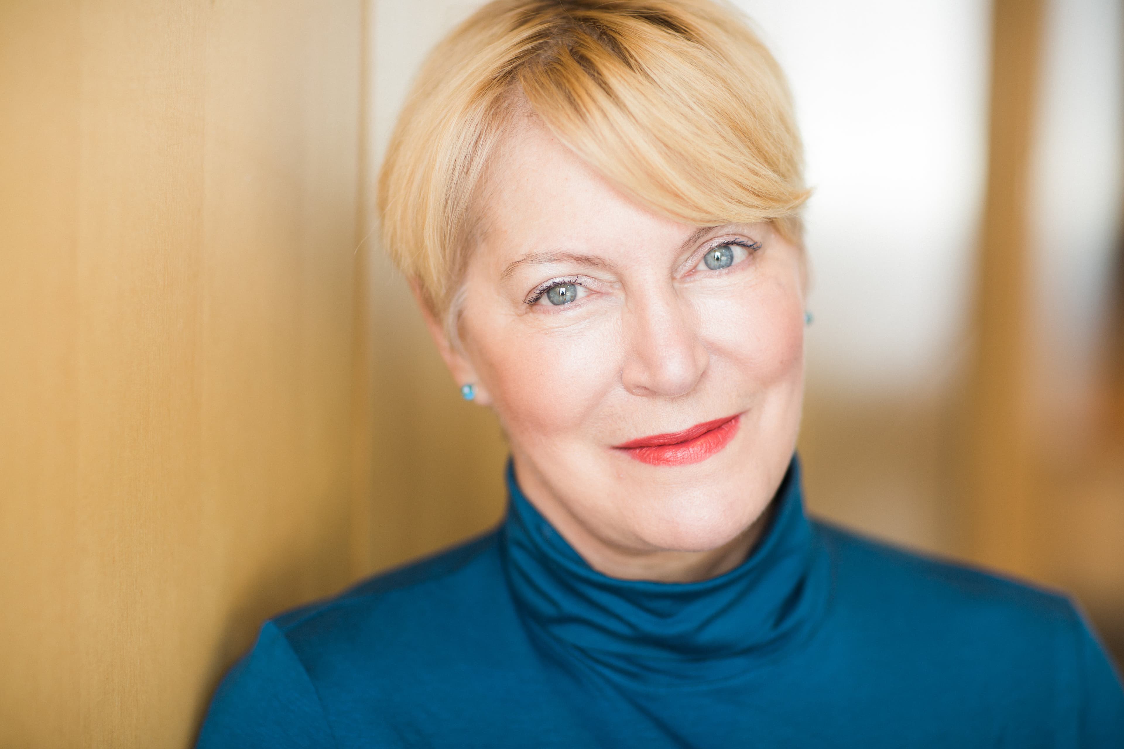 2016 04 12 Louise Andree Headshots 0011