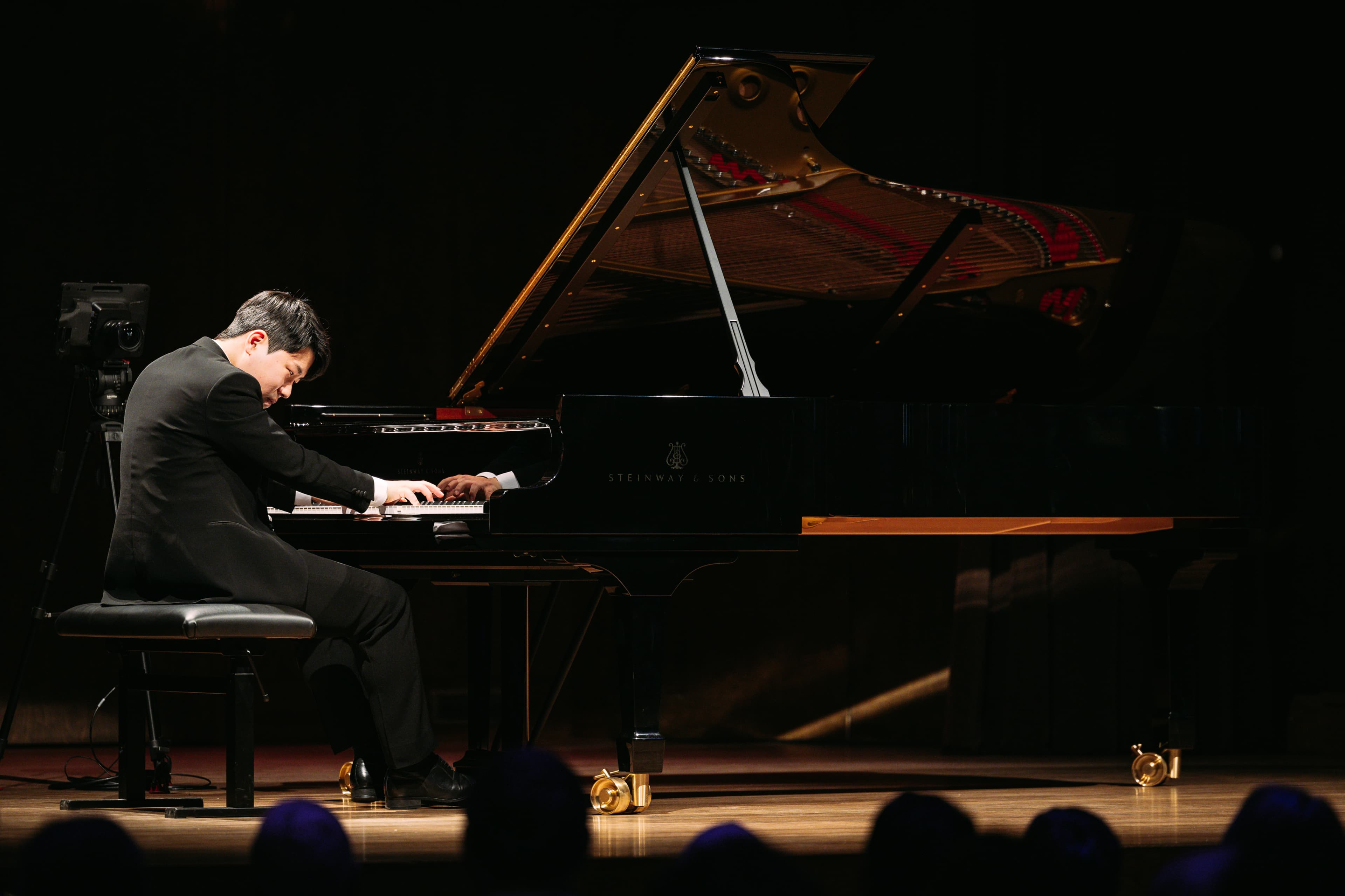 Firstround Piano 2024 HD 03